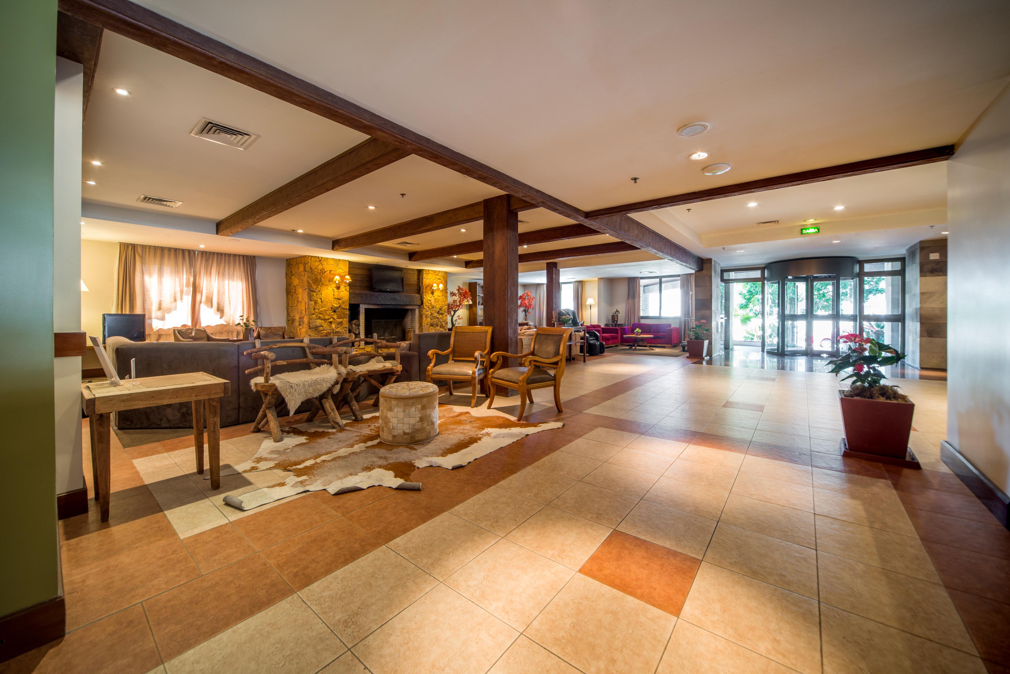 Sky Borges Hotel Alpenhaus - Gramado Exterior photo